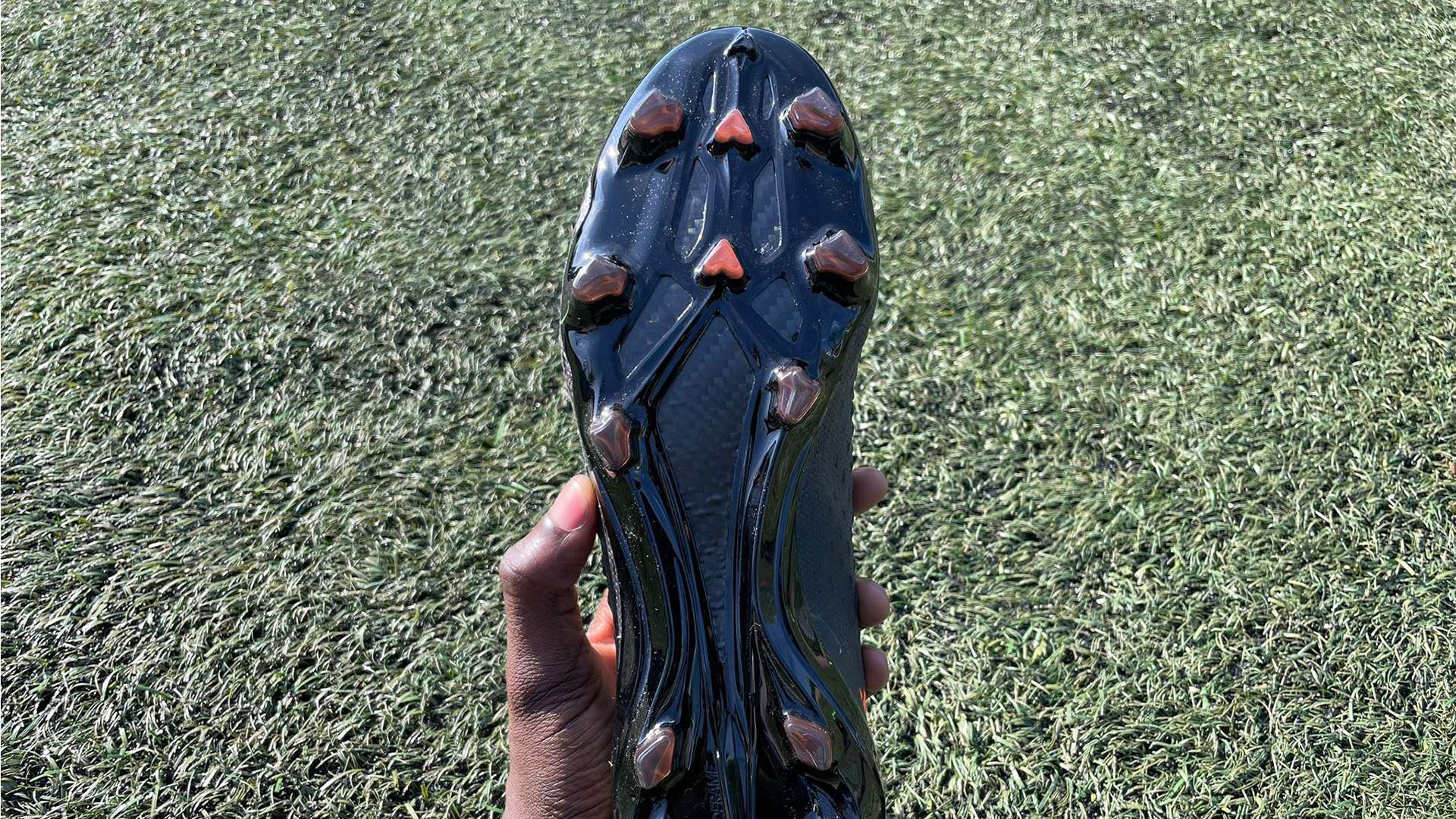 臨的經濟壓 臨的經濟壓